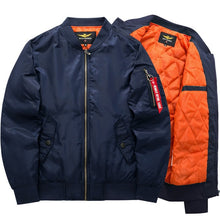Load image into Gallery viewer, High quality  Green Military  jacket