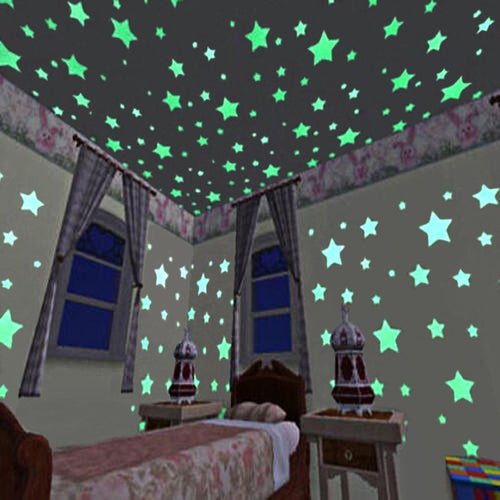 100pcs/bag 3cm Glow in the Dark Toys Luminous Star Stickers