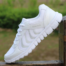 Load image into Gallery viewer, Women Shoes Super Light Women Sneakers Air Mesh