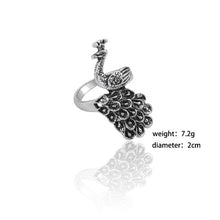Load image into Gallery viewer, Men Stainless Steel Ring Retro Rabbit Snake Tiger Wolf Rings