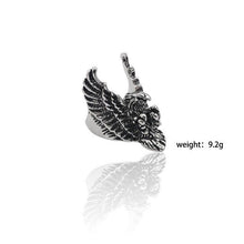 Load image into Gallery viewer, Men Stainless Steel Ring Retro Rabbit Snake Tiger Wolf Rings