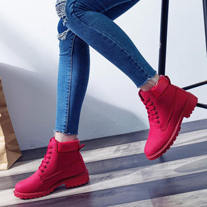Snow boots women