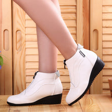 Load image into Gallery viewer, Winter Boots Women