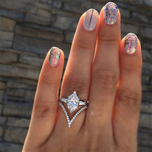 Load image into Gallery viewer, KISS WIFE Classic Engagement Ring 6 Claws Design AAA White Cubic Zircon Female Women Wedding Band CZ Rings Jewelry