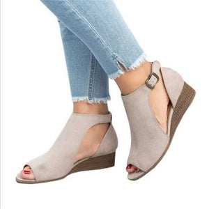 woman wedge buckles fish mouth sandals