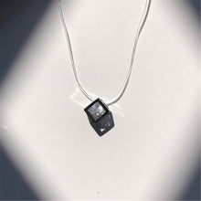 Load image into Gallery viewer, Silver dazzling zircon necklace
